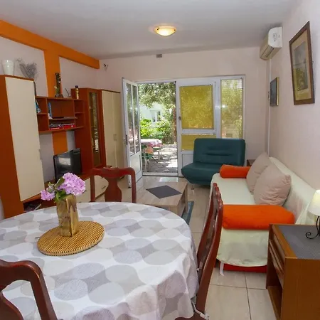 Apartment With A Parking Space - 20626