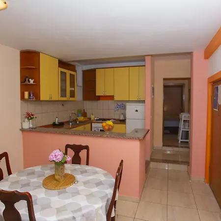 With Parking Space - 20626 * Makarska